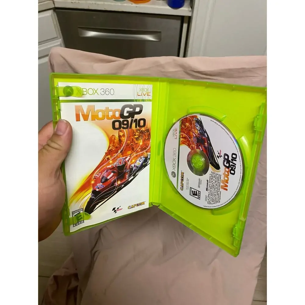 MotoGP 09/10 (Microsoft Xbox 360, 2010) CIB